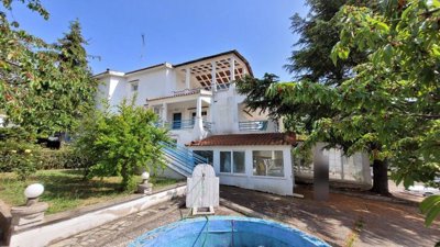 Photo 3 - Cottage 450 m² in Thessaloniki