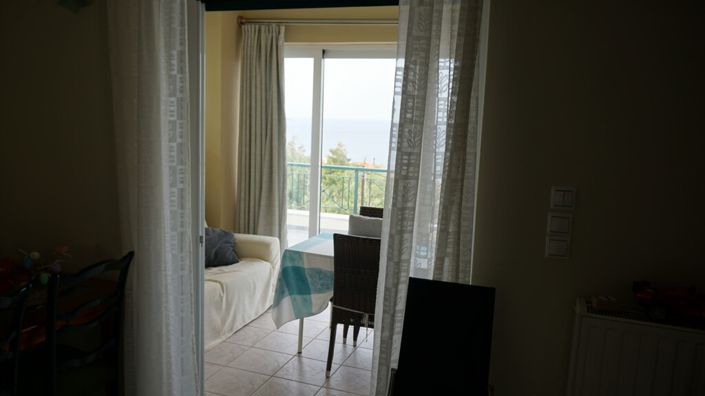 Image No.10-5 Bed Property for sale