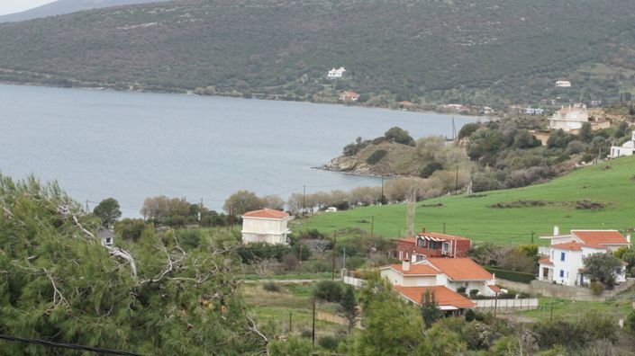 Image No.17-5 Bed Property for sale