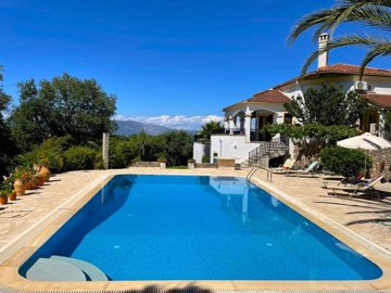 Photo 1 - Villa 490 m² in Ionian Islands