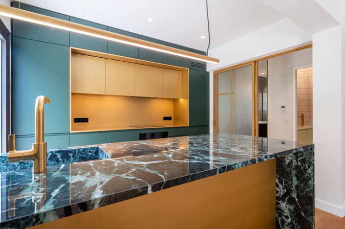 Image No.11-2 Bed Flat for sale