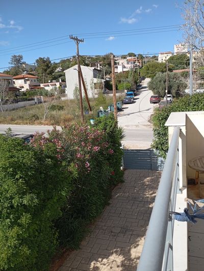 Image No.17-3 Bed Maisonette for sale