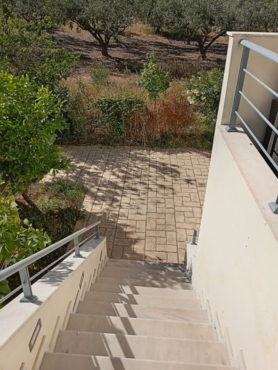 Image No.27-3 Bed Maisonette for sale