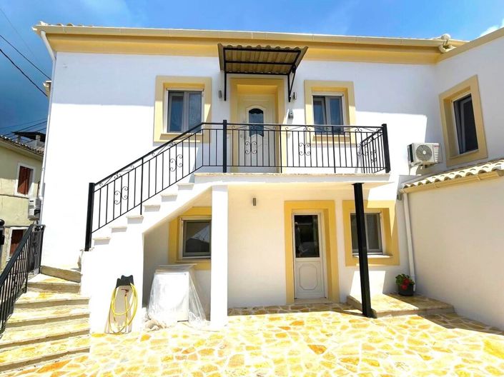 Image No.1-Maisonette de 2 chambres à vendre à Corfu Town