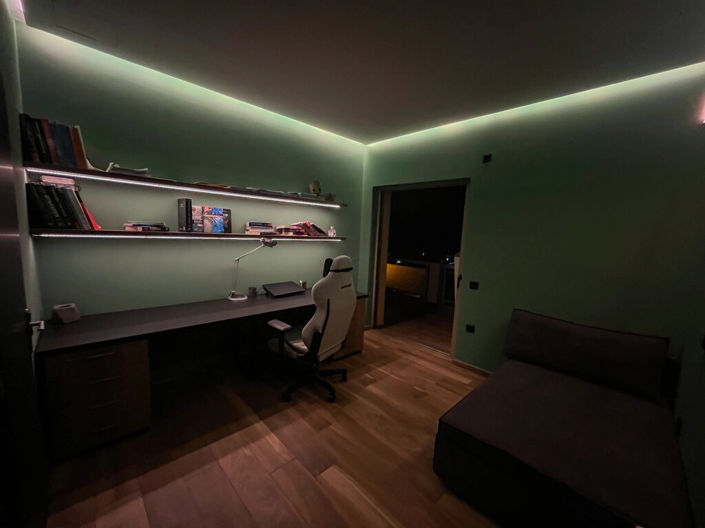 Image No.12-2 Bed Flat for sale