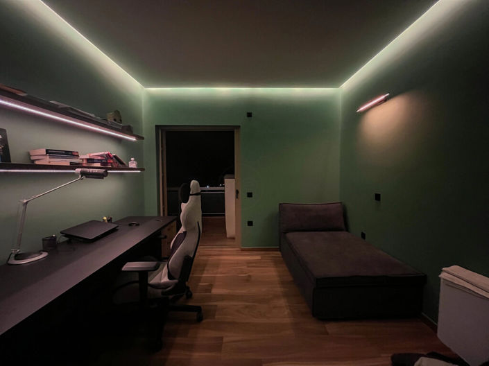 Image No.13-2 Bed Flat for sale