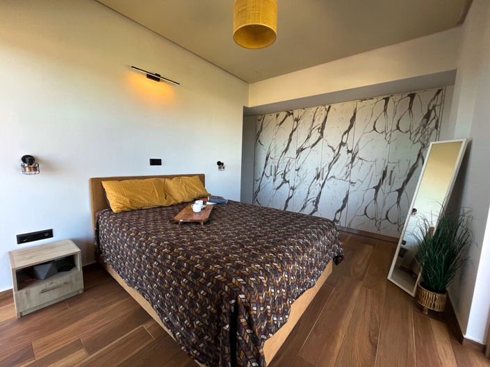 Image No.16-2 Bed Flat for sale