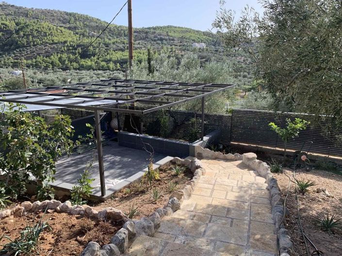 Image No.8-6 Bed Property for sale