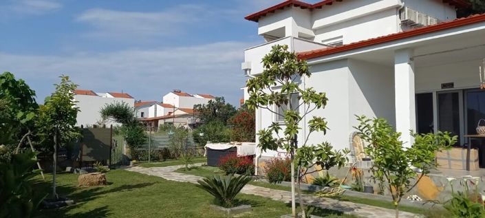 Image No.8-Propriété de 4 chambres à vendre à Halkidiki