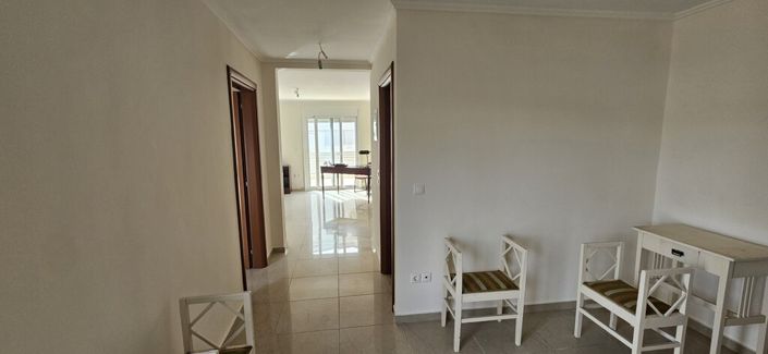 Image No.9-4 Bed Maisonette for sale