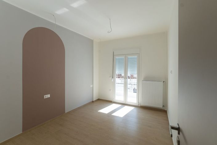 Image No.2-2 Bed Flat for sale