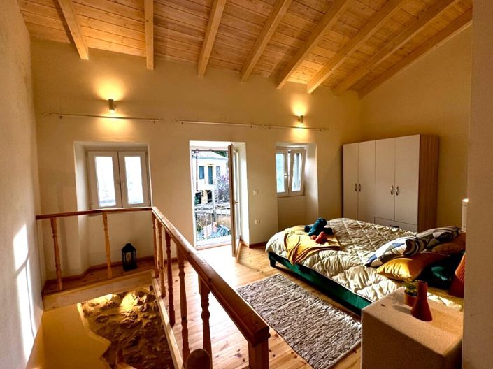 Image No.12-2 Bed Maisonette for sale