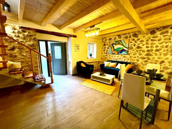 Image No.5-2 Bed Maisonette for sale