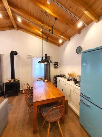 Image No.12-1 Bed Property for sale