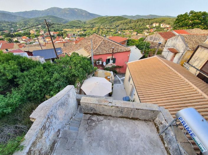 Image No.28-1 Bed Property for sale