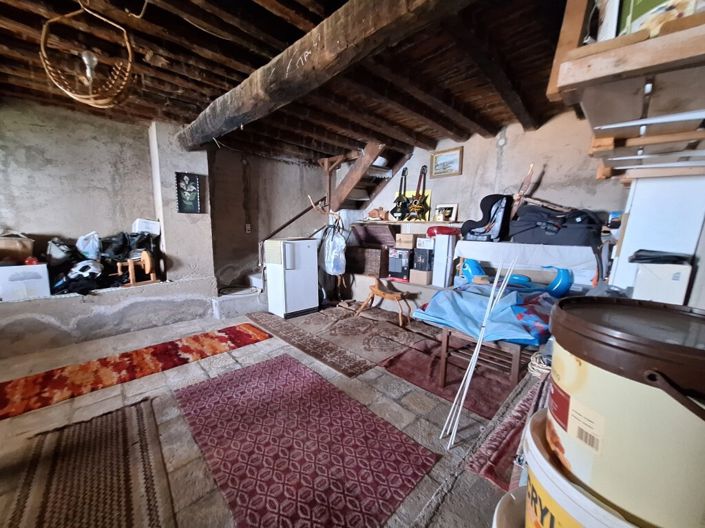 Image No.20-4 Bed Property for sale