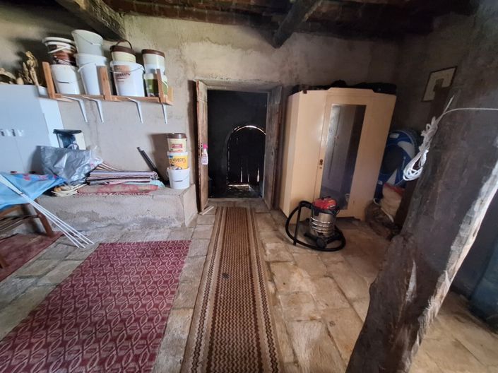 Image No.22-4 Bed Property for sale