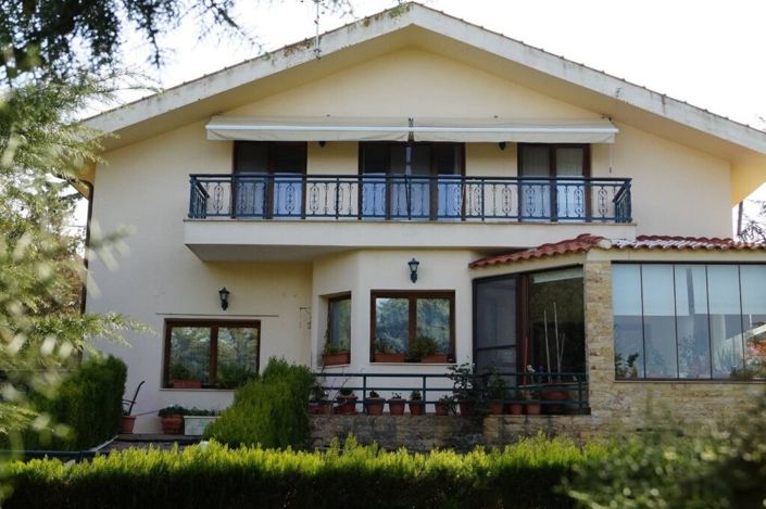 Image No.1-3 Bed Villa for sale
