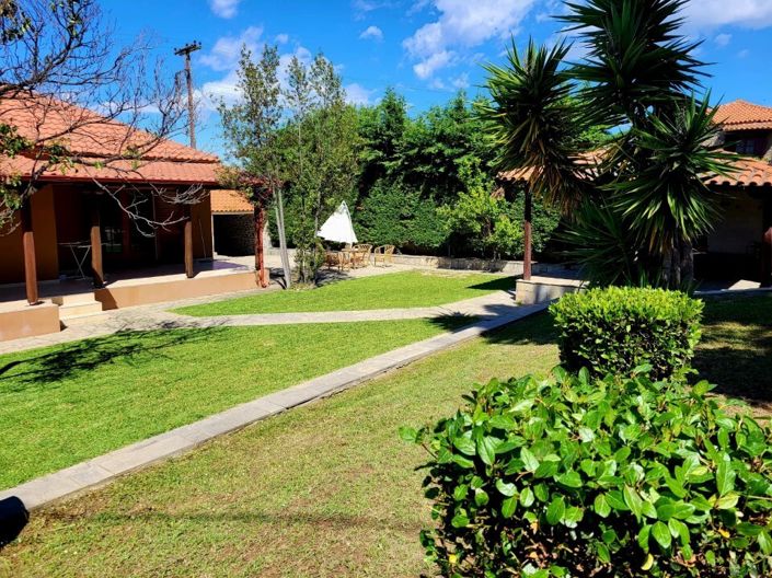 Image No.14-2 Bed Property for sale