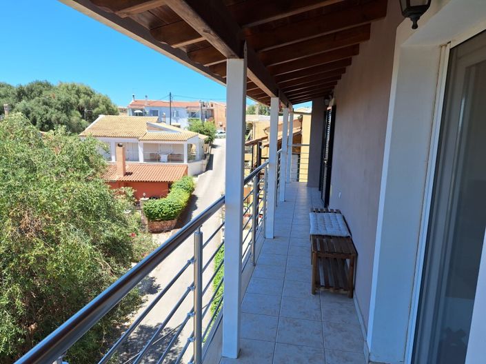 Image No.21-2 Bed Flat for sale