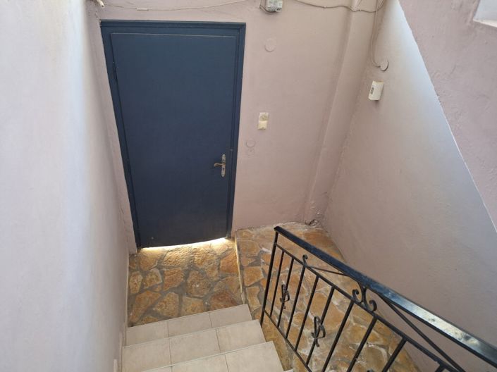 Image No.29-2 Bed Flat for sale