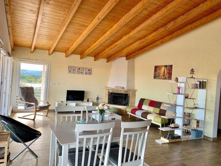 Image No.5-2 Bed Flat for sale