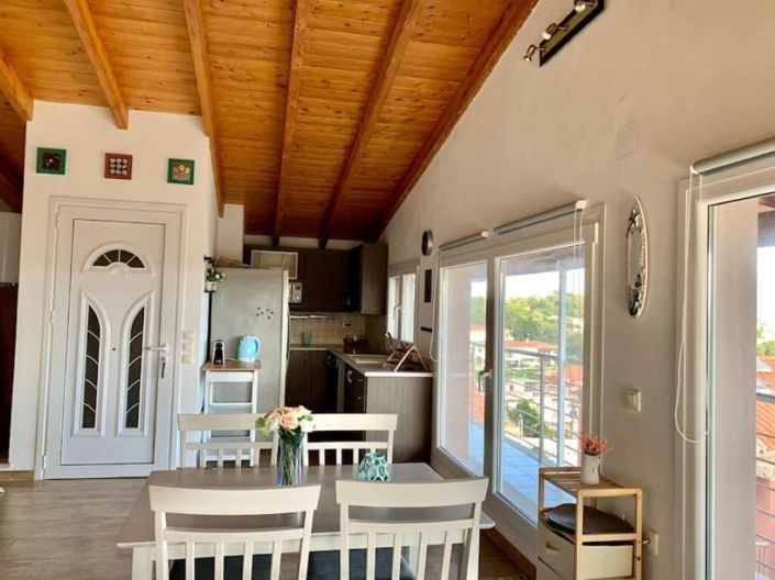 Image No.7-2 Bed Flat for sale