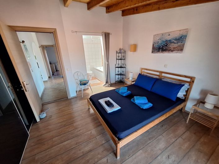 Image No.10-2 Bed Flat for sale