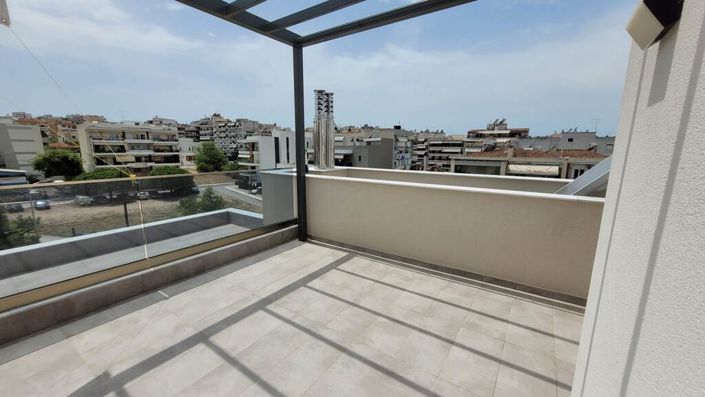 Image No.23-2 Bed Maisonette for sale