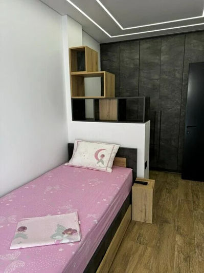 Image No.16-2 Bed Property for sale