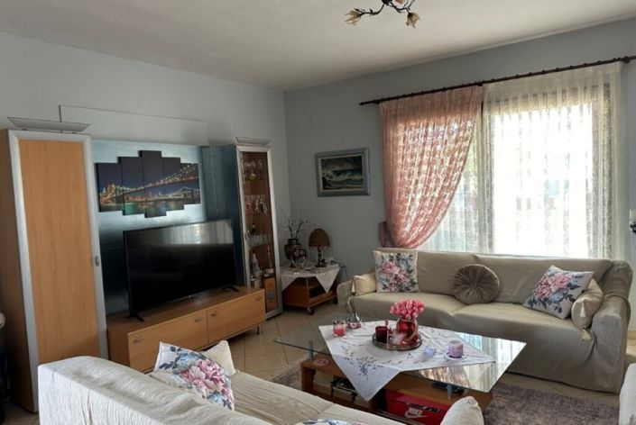 Image No.16-3 Bed Maisonette for sale