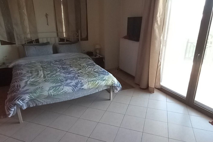 Image No.20-3 Bed Maisonette for sale