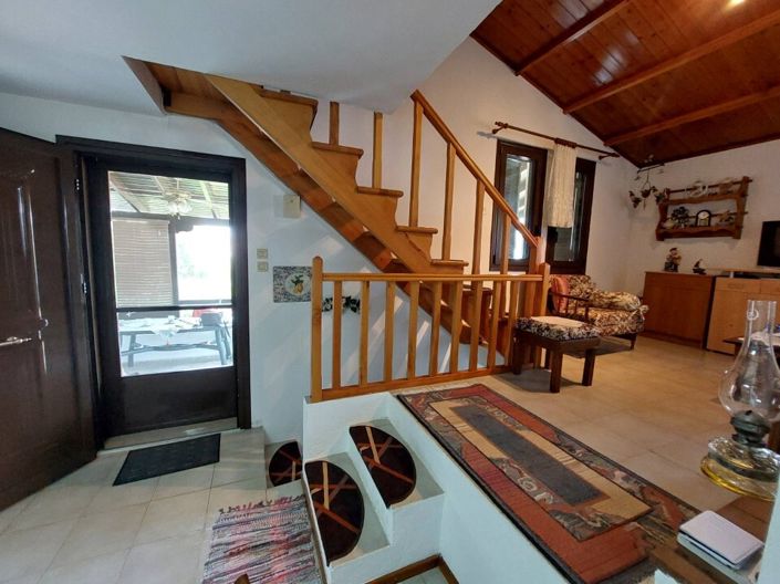 Image No.10-3 Bed Maisonette for sale