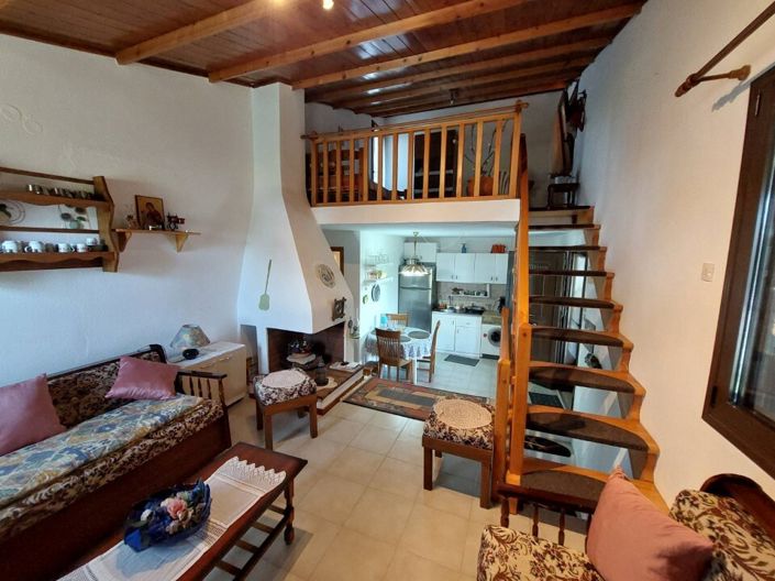 Image No.12-3 Bed Maisonette for sale