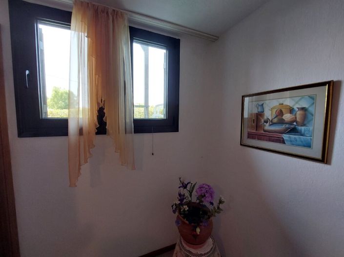 Image No.18-3 Bed Maisonette for sale