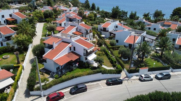 Image No.2-3 Bed Maisonette for sale