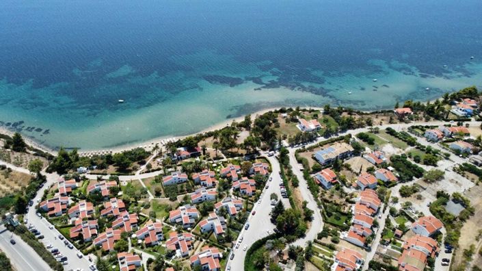 Image No.27-3 Bed Maisonette for sale