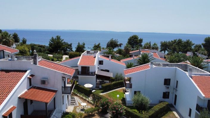 Image No.28-3 Bed Maisonette for sale