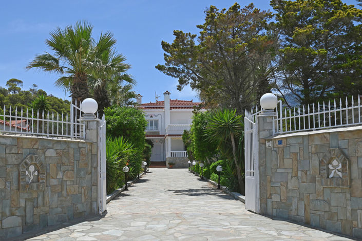 Image No.2-Villa de 5 chambres à vendre à Kato Alepochori