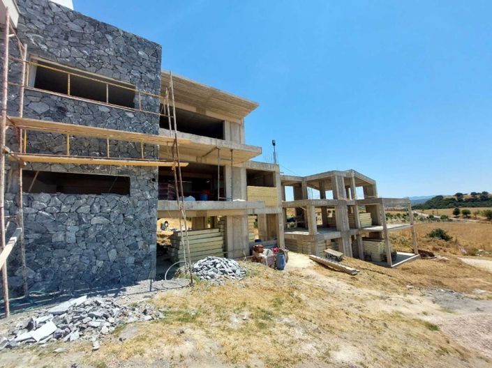 Image No.11-3 Bed Maisonette for sale