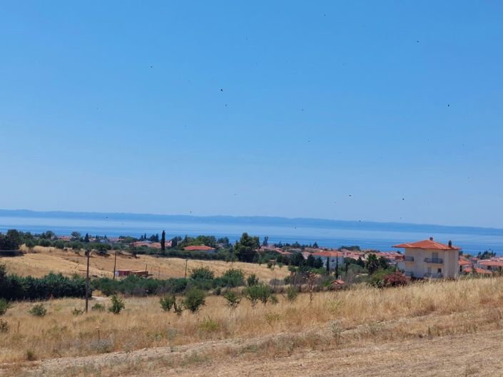 Image No.14-3 Bed Maisonette for sale