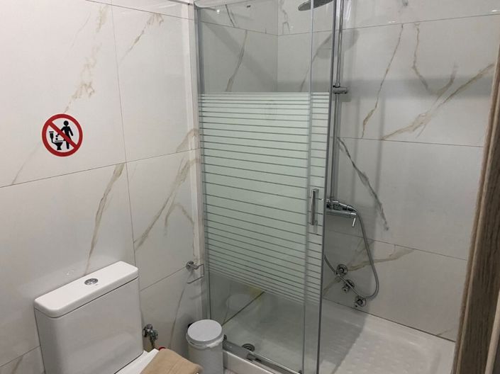 Image No.17-5 Bed Property for sale