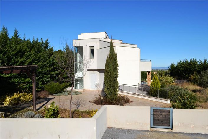 Image No.2-Propriété de 4 chambres à vendre à Halkidiki