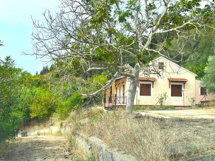 Image No.1-2 Bed Property for sale