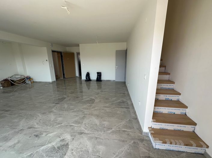 Image No.6-1 Bed Duplex for sale