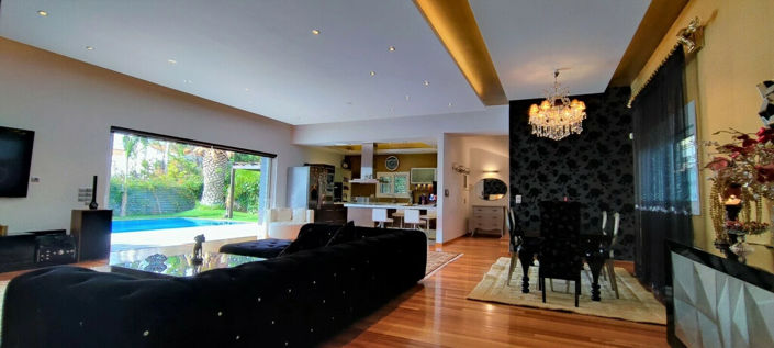 Image No.10-3 Bed Villa for sale