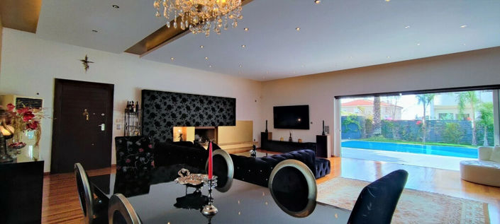 Image No.2-3 Bed Villa for sale