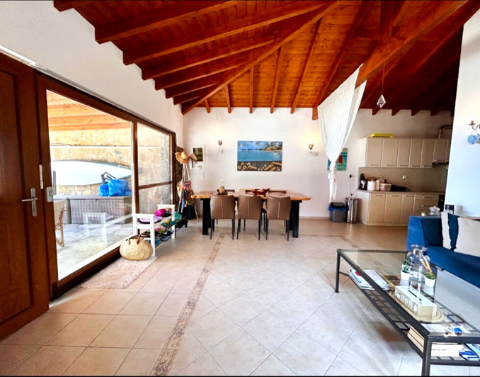 Image No.19-Maisonette for sale