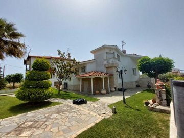 Photo 2 - Cottage 219 m² in Central Macedonia