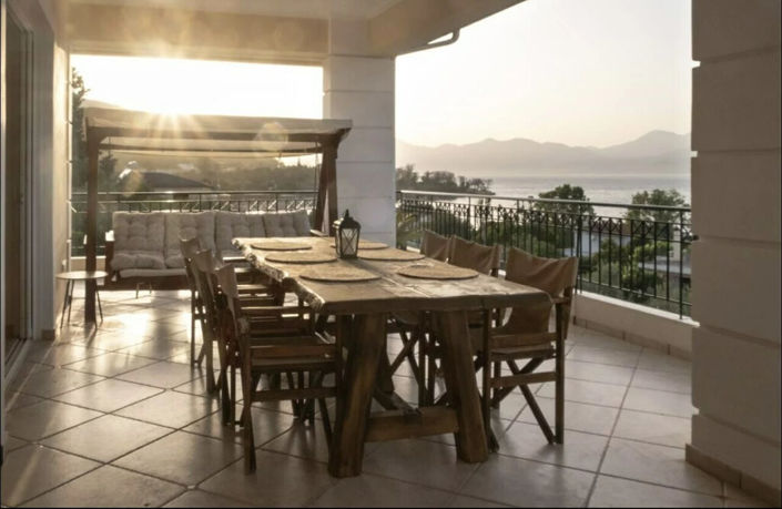 Image No.10-3 Bed Flat for sale